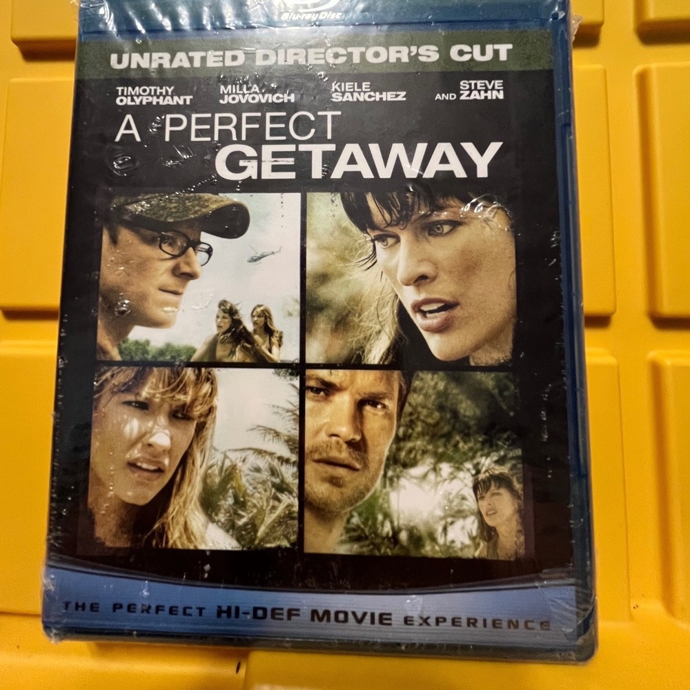 A Perfect Getaway Blu-ray Unrated Director's Cut Milla Jovovich Timothy Olyphant